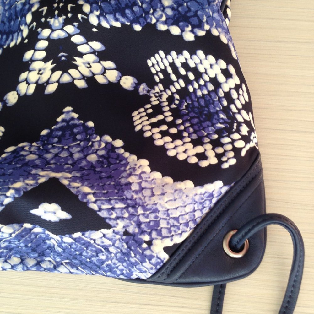 Cloth backpack - Picture 12 of 15